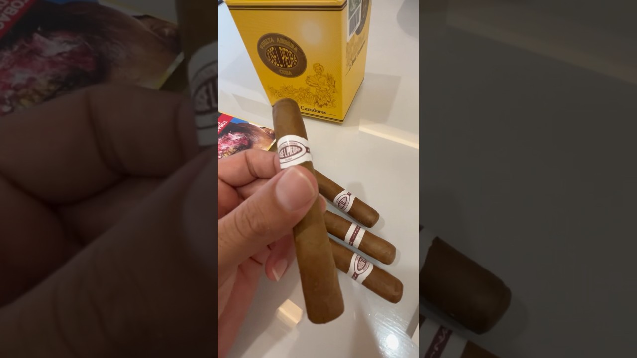 The Cheapest Hand Rolled Cuban Cigar for Beginners #fypシ